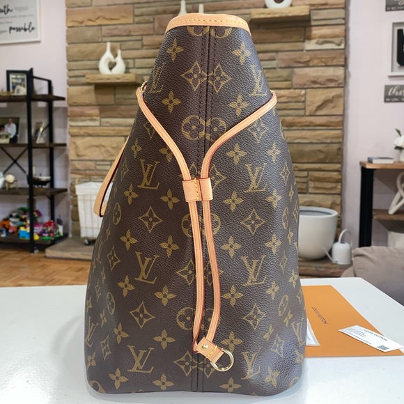 ❤️authentic neverfull gm - Picture 4 of 14
